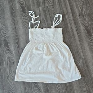 Motherhood Maternity White Babydoll Smocked Shirt Size Medium